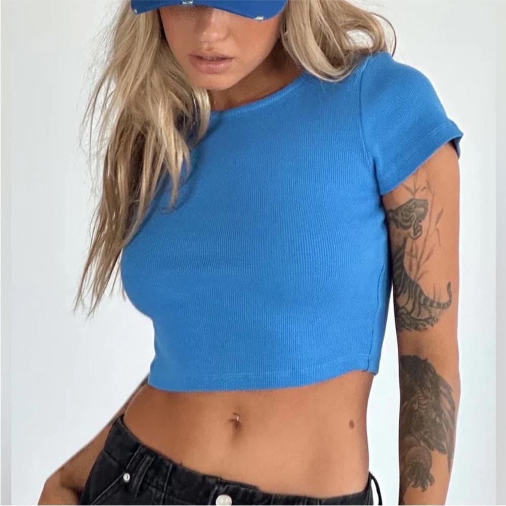 Princess Polly Ribbed Short Sleeve Ribbed Crop Top Bright Blue Size 2 🦋💙🦋💙 Y2K - Picture 2 of 6